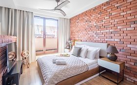 Flatbook - City Center Spa Apartments Motlawa